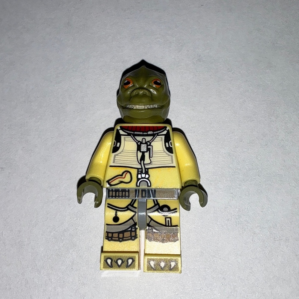 Genuine LEGO Star Wars Bossk - Olive Green Minifig
